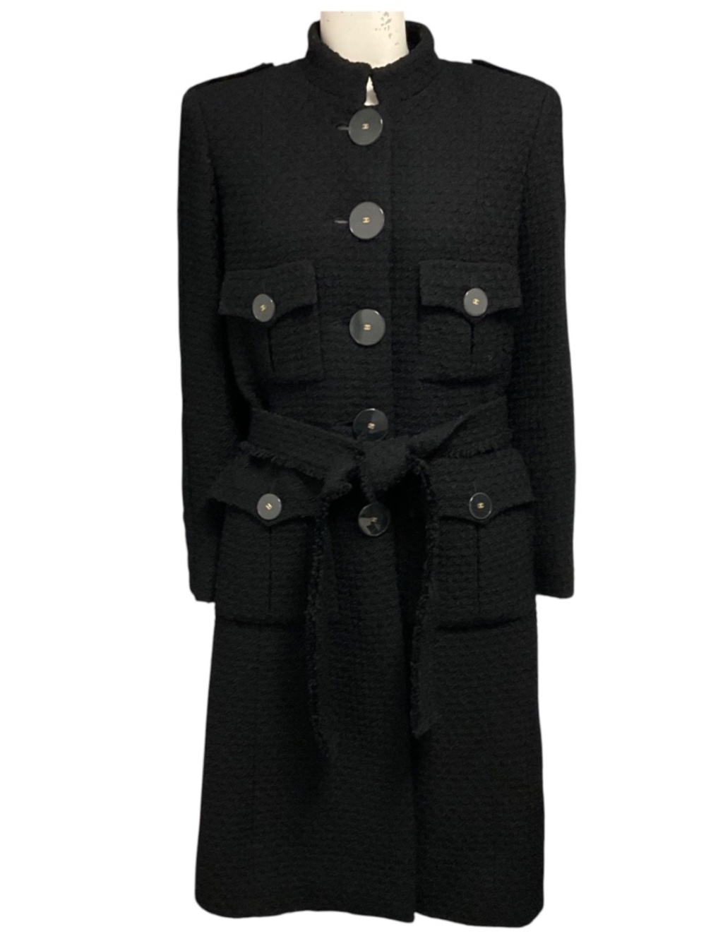 CHANEL BLACK 2017 BLACK BELTED MID LENGTH WOOL TWEED COAT WITH CC LOGO LUCITE BU
